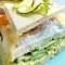 club sandwich au concombre, mozzarella et haddock