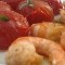 crevettes grillées et tomates confites à la vanille