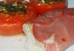 filet de cabillaud au bacon et tomates provençales