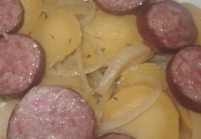 salade de pommes de terre à la saucisse de montbéliard