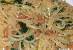 spaghetti aux épinards et crevettes