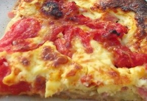 tarte complète (tomate, jambon et fromage)